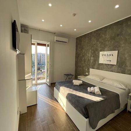 Metropolis Home เนเปิลส์ ภายนอก รูปภาพ