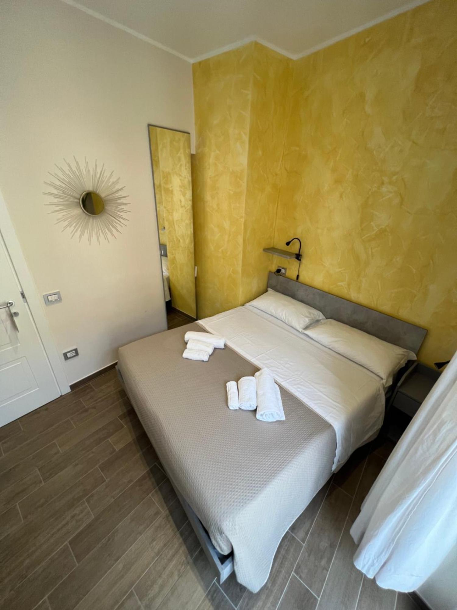 Metropolis Home Napoli ภายนอก รูปภาพ