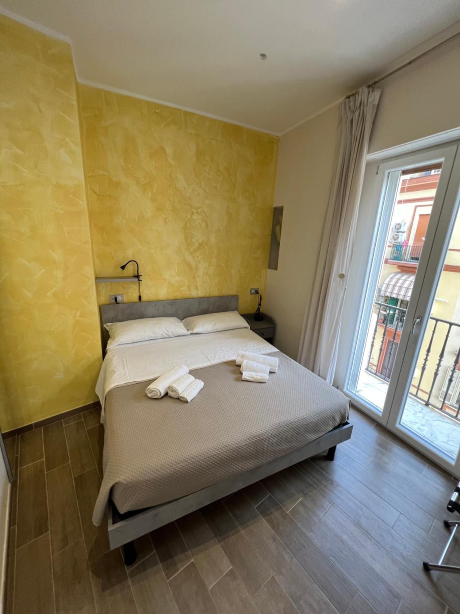 Metropolis Home Napoli ภายนอก รูปภาพ